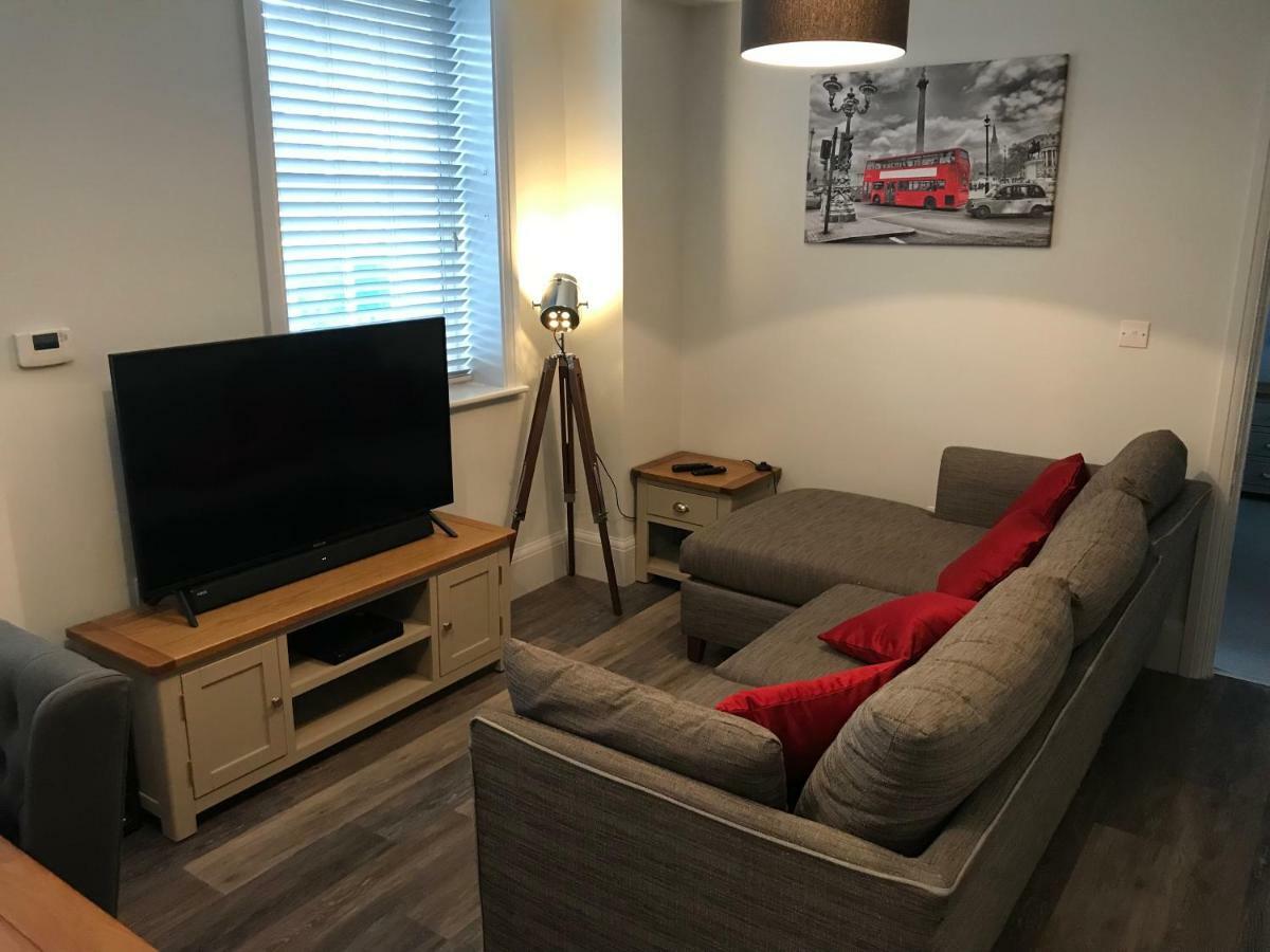 Cavendish House With Secure, Allocated Parking, 2 Mins Walk From Windsor Castle Cameră foto